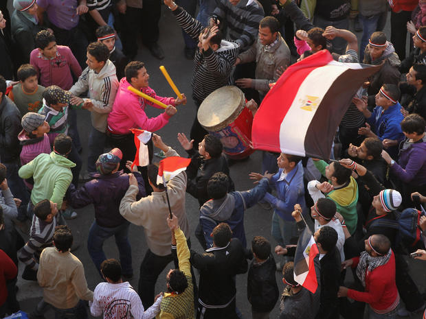 protesters fill Tahrir Square 