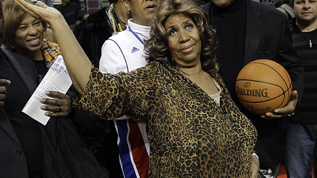 002-aretha.jpg 