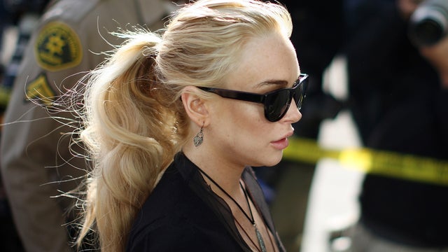  Lindsay Lohan arrives to court 