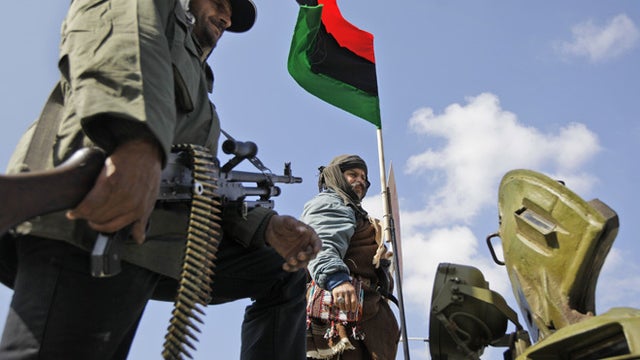 Libya_rebels_AP110227038830.jpg 