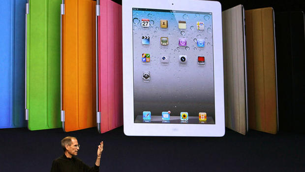 Steve Jobs unveils the iPad 2 