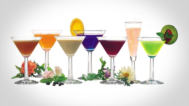 cocktail-drinks-ap208135.jpg 