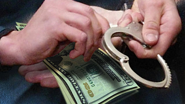 handcuffs-cash_ap.jpg 