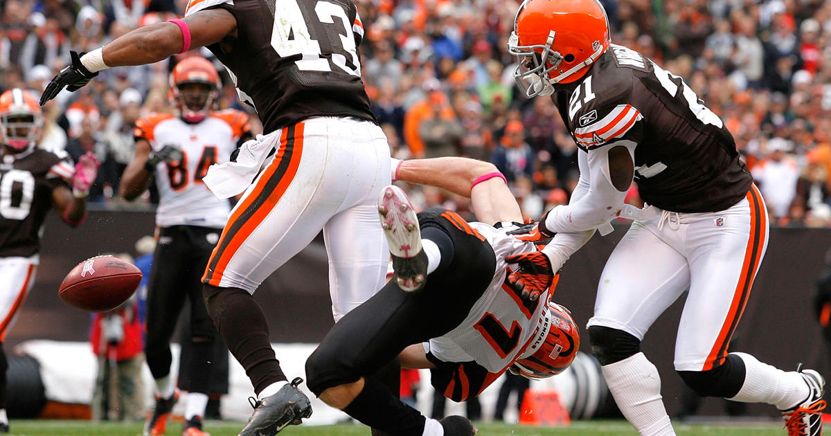 Aug. 25, 2011 - Cincinnati, Ohio, U.S - Cincinnati Bengals wide receiver  Jordan Shipley (11) on the field at the close of the second half of the NFL  football game between the