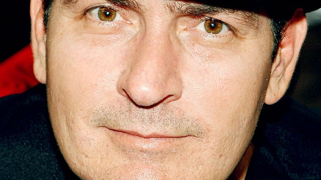 charlie-sheen-84841487_1_1.jpg 
