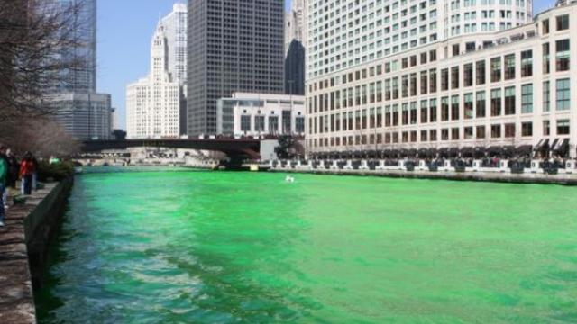 chicago-river-green.jpg 