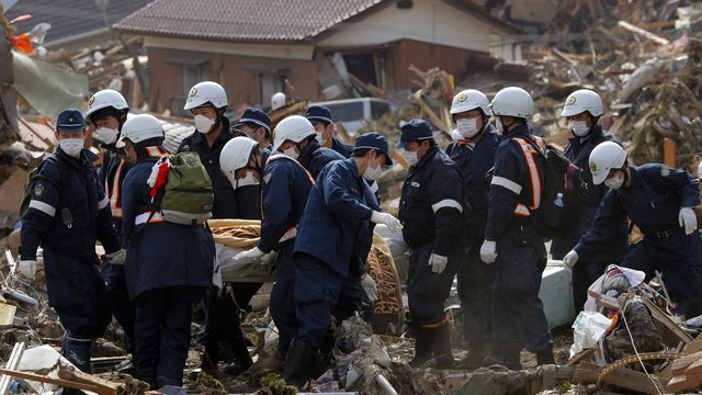 Japan_quake_victims_AP110314014488.jpg 
