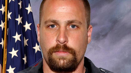 Civilian shouting &amp;amp;amp;quot;gun&amp;amp;amp;quot; led to friendly fire shooting death, says NYC official 