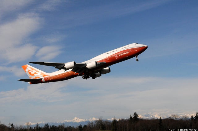 Maiden flight for Boeing's 747-8 Intercontinental