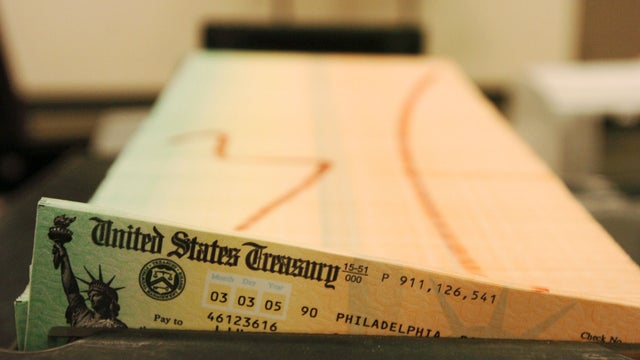 social_security_AP110327016579.JPG 