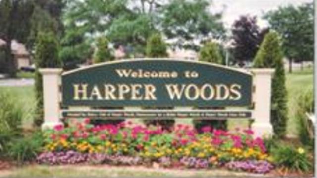 harper-woods-sign.jpg 