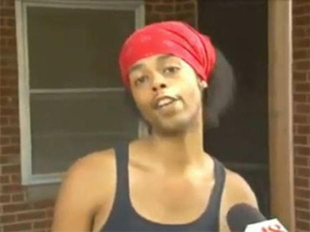 "Bed Intruder" YouTube star Antoine Dodson in court for pot charge 