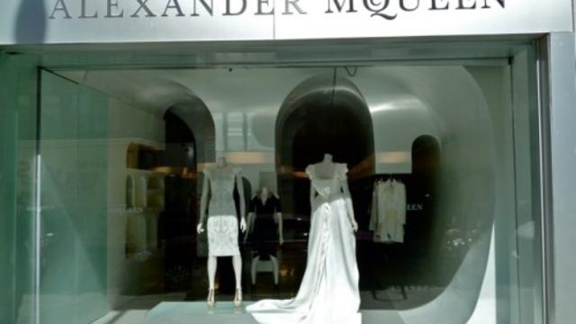 alexander-mcqueen-boutique-nyc.jpg 