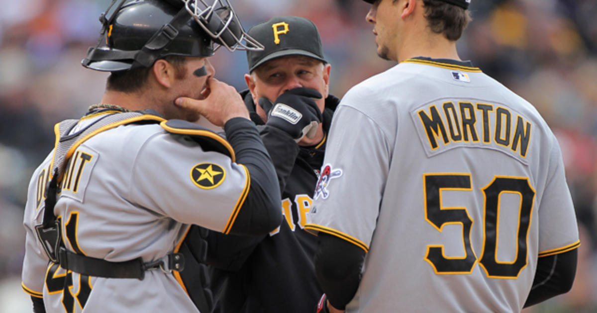 Mueller: Powerful Pirates one of baseball's best early stories