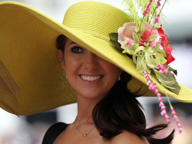 48 Rac Derby Hats Stock Photos, High-Res Pictures, and Images - Getty Images