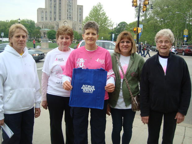 5-8-11-race-for-the-cure-008.jpg 