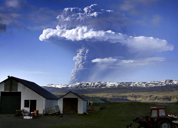 A cloud of smoke and ash is seen over the Grimsvoetn volcano 