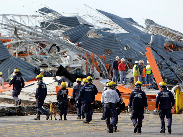 Missouri Task Force search tornado-damaged Home Depot  