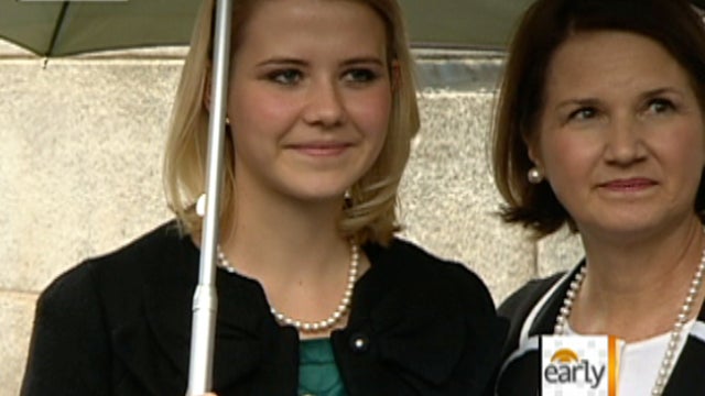 es_elizabethsmart_525.jpg 