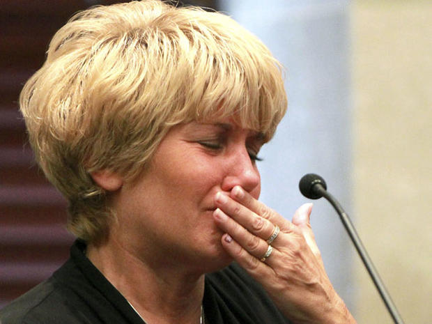 Cindy Anthony 911 calls played at Casey Anthony trial 