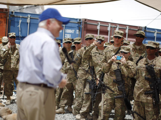 Secretary of Defense Robert Gates talks to troops in Afghanistan 
