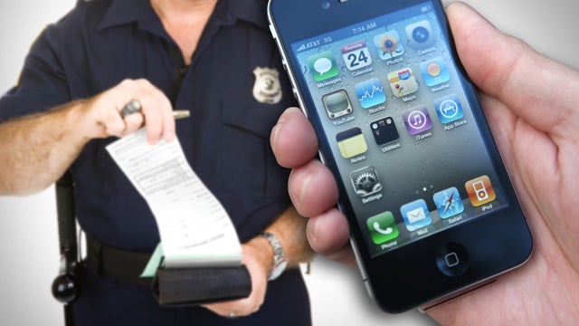 iphone-cop_110609.jpg 