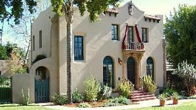 Upton_Sinclair_Front_Exterior.jpg 