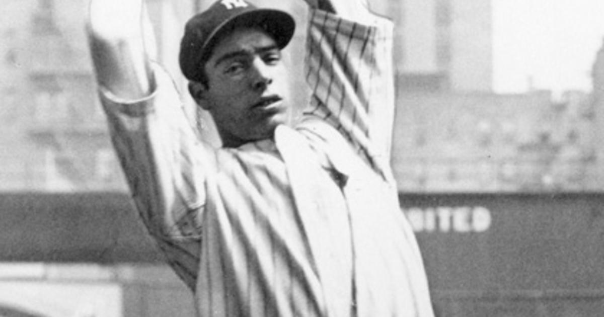 Alleged Nude Photo Of Yankees Legend Joe Dimaggio Up For Auction Cbs