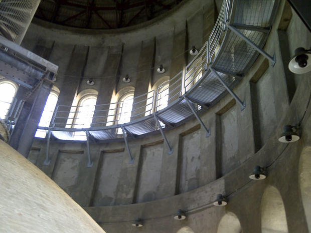 above-interior-rotunda.jpg 