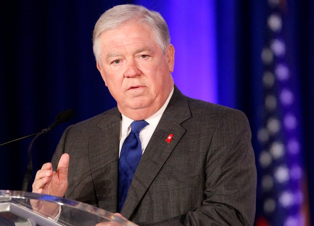 Haley Barbour