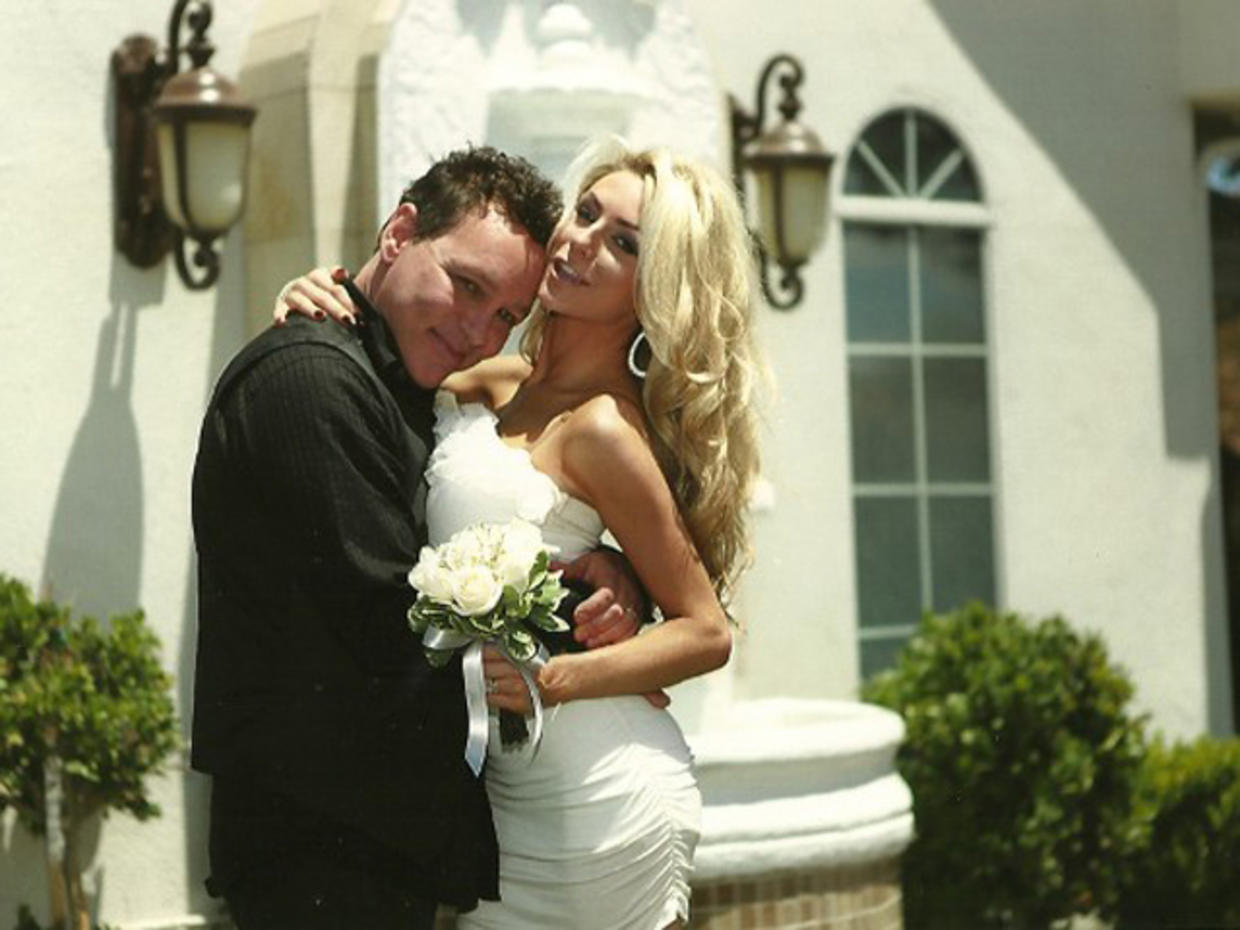 Doug Hutchison Lost Actor Marries 16 Year Old Girlfriend Courtney Alexis Stodden Cbs News 2182