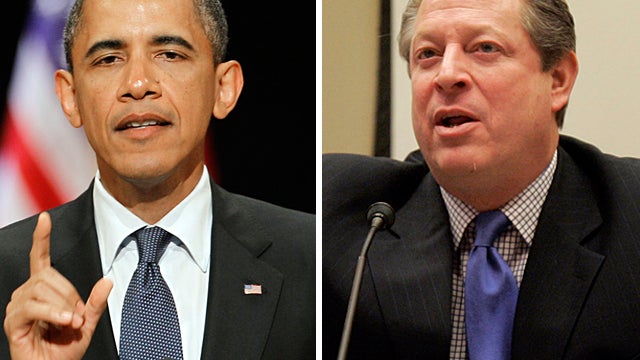 President Barack Obama and former US Vice-President Al Gore 
