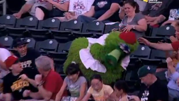 phanatic.jpg 