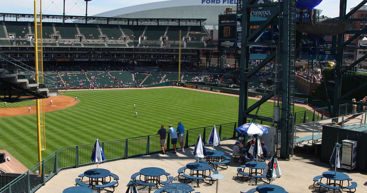 Golf in a baseball stadium?! Upper Deck Golf coming to Comerica Park on  Oct. 5-8