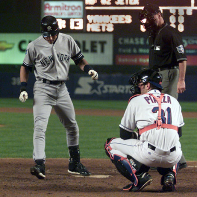 Derek Jeter moves his rehab to the Bronx and takes batting