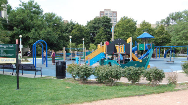 berger-park-playground-chicago-condos.jpg 