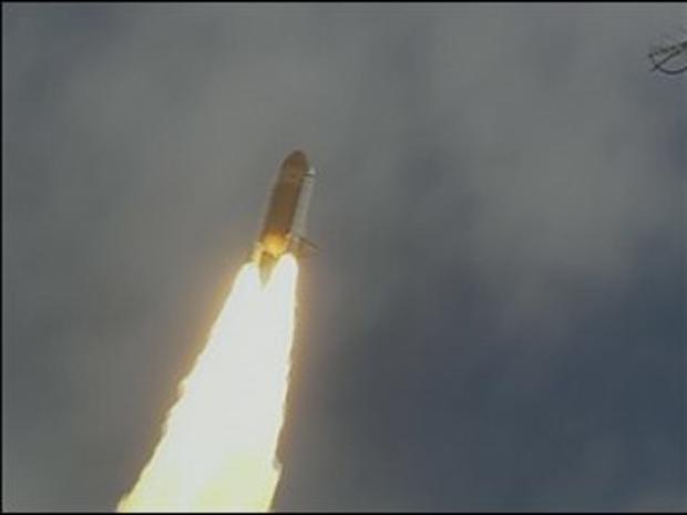 atlantis-launch-211.jpg 
