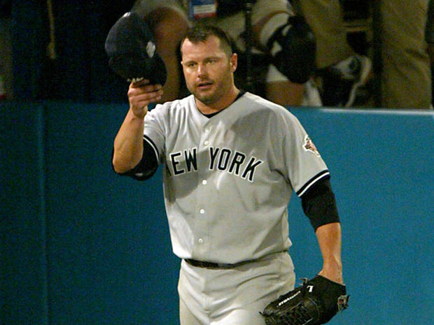 Roger Clemens acknowledges the crowd after leaving the game 