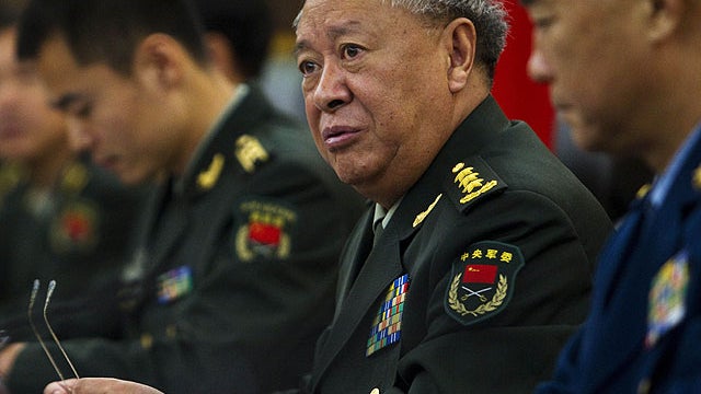 Chen Bingde, center, chief of the General Staff of the Chinese People's Liberation Army, speaks during a meeting with U.S. counterpart Adm. Mike Mullen, chairman of the Joint Chiefs of Staff, at the Bayi Building in Beijing, China, July 11, 2011.  