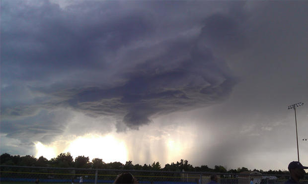 cloud-formation-over-arapah.jpg 