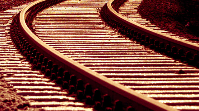 train-tracks-generic.jpg 