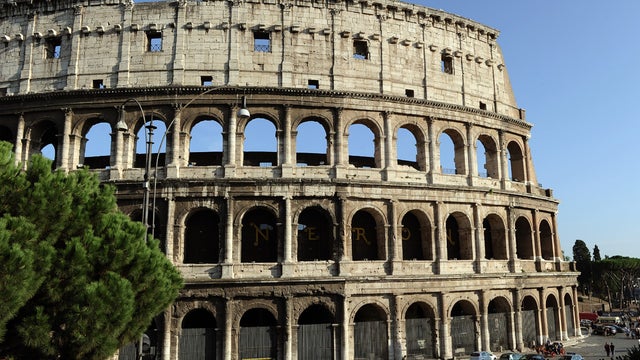 colosseum.jpg 