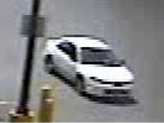 surveillance-photo-3_1.jpg 