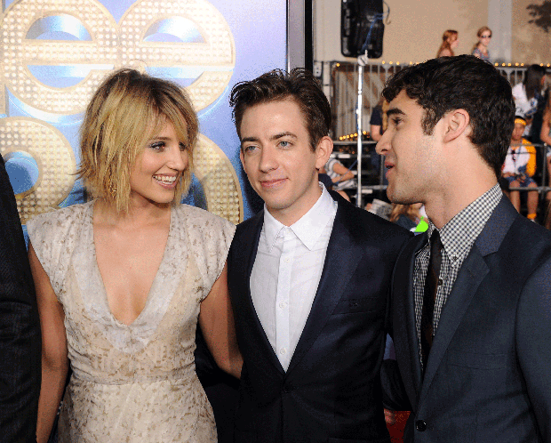 029-glee-more-3.gif 