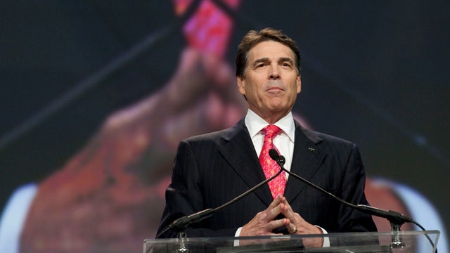 rick_perry_AP110808110719.JPG 