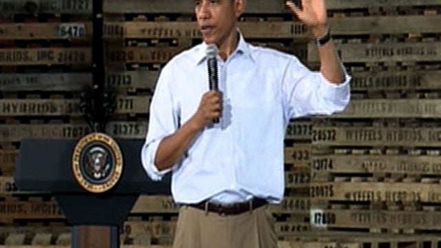 Obama takes swipe at GOP for signing pledges 
