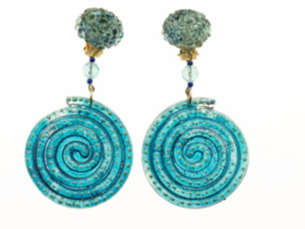 10/11 - Shopping &amp; Style - Accessories - earrings 