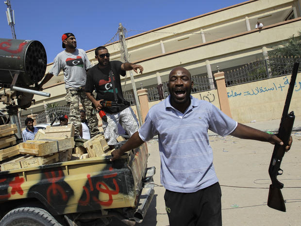 Rebels advance on Tripoli 