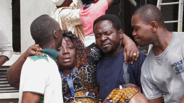 nigeria_bombing2_AP110826118702.jpg 