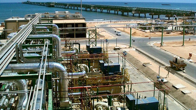 Eni_Libya_oil_AP110310035594.jpg 